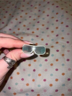 Bratz Winter Collection Cloe Doll Blue Ski Goggles Accessory